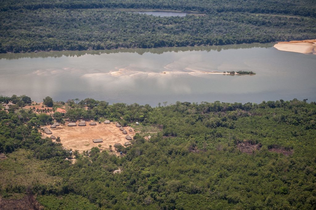 Aldeia Tuba Tuba do povo Yudjá (Juruna), Rio Xingu, Mato Grosso @Guaíra Maia / ISA