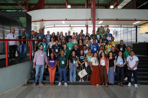 Foto geral do encontro que reuniu mais de 80 pessoas no Centro Cultural dos Povos da Amazônia, em Manaus, durante dois dias