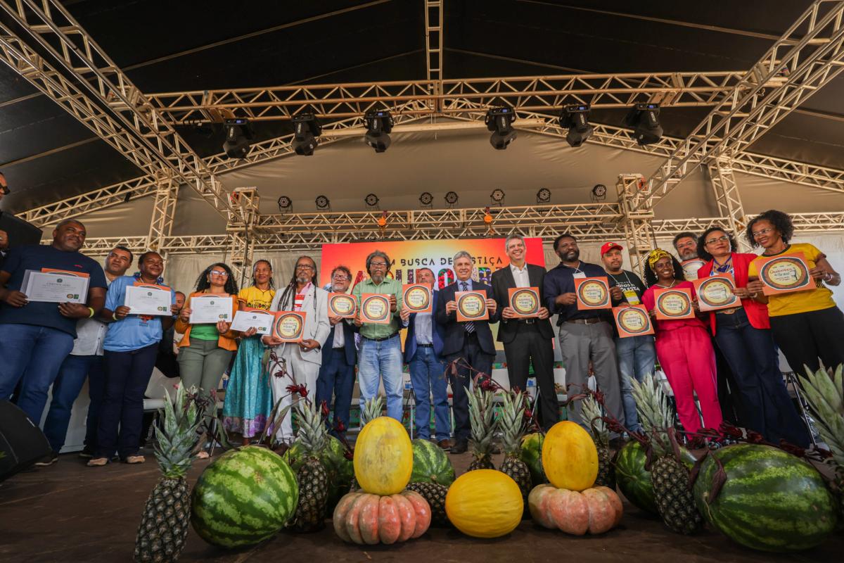Quilombolas recebem selo quilombola, que tem como finalidade identificar produtos de origem étnica e territorial produzidos por comunidades quilombolas | Webert da Cruz/ ISA / Conaq