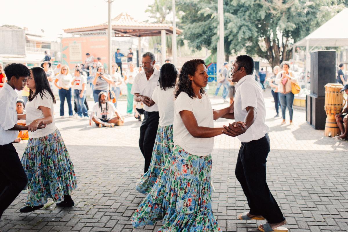 Apresentação do Quilombo Morro Seco, durante a 15ª Feira de Troca de Sementes e Mudas Tradicionais das Comunidades Quilombolas do Vale do Ribeira